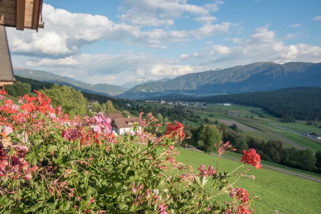 Oberbaumgartnerhof Falzes Exterior foto